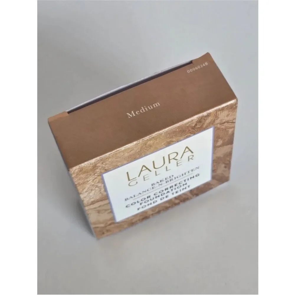 Laura Geller 0006024B Baked Balance-N-Glow Illuminating Foundation Medium $38